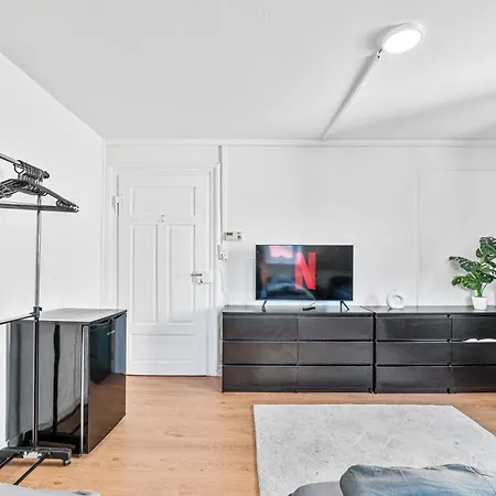 Lägenhet Es04 Teamwohnung In Esslingen - Ideal Fuer Monteure - Ls Crewcomfort Wir Haben Weitere In Gesamten Grossraum